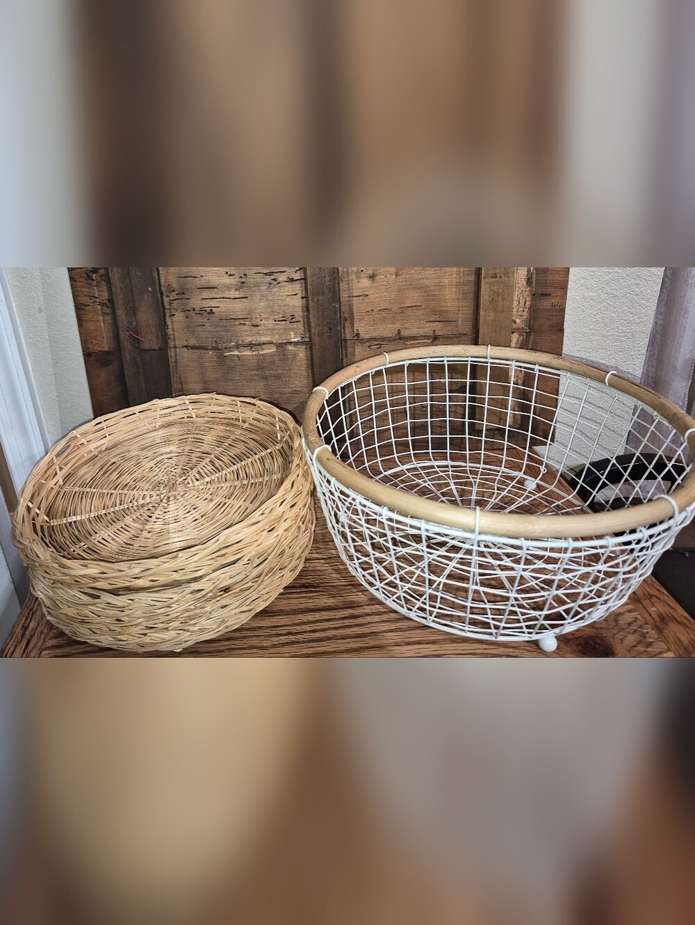 Wicker Rattan Woven Paper Plate Holders Set of 8 With Storage Basket - Picture 3 of 3